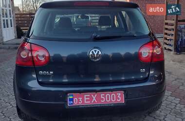 Хетчбек Volkswagen Golf 2007 в Рожище