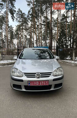 Хетчбек Volkswagen Golf 2005 в Броварах