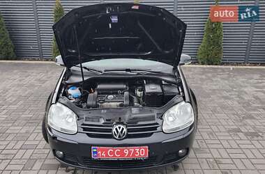 Хетчбек Volkswagen Golf 2007 в Черкасах