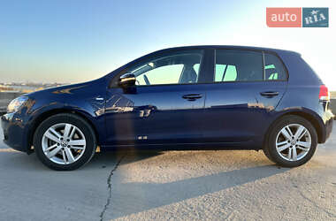 Хэтчбек Volkswagen Golf 2012 в Львове