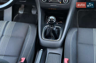 Хэтчбек Volkswagen Golf 2012 в Львове