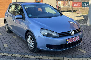 Хетчбек Volkswagen Golf 2009 в Косові