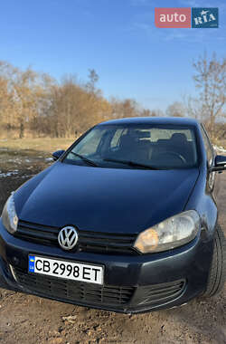 Хэтчбек Volkswagen Golf 2009 в Нежине