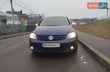 Хэтчбек Volkswagen Golf 2006 в 