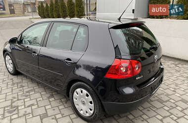 Хэтчбек Volkswagen Golf 2007 в Запорожье