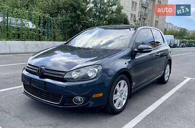 Хэтчбек Volkswagen Golf 2010 в Днепре