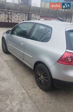 Хэтчбек Volkswagen Golf 2007 в Ровно