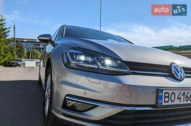 Універсал Volkswagen Golf 2018 в Тернополі