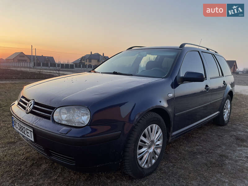 Универсал Volkswagen Golf 2002 в Камне-Каширском