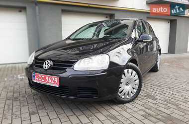 Хетчбек Volkswagen Golf 2008 в Коломиї