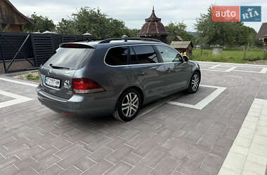 Хэтчбек Volkswagen Golf 2010 в Коломые