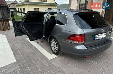 Хэтчбек Volkswagen Golf 2010 в Коломые