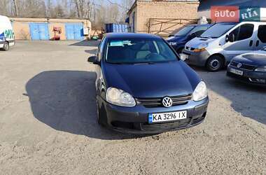 Хэтчбек Volkswagen Golf 2007 в Киеве