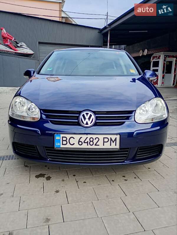 Хетчбек Volkswagen Golf 2007 в Самборі