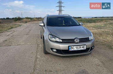 Універсал Volkswagen Golf 2012 в Староказачьем