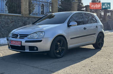 Хетчбек Volkswagen Golf 2004 в Полтаві