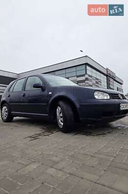 Хетчбек Volkswagen Golf 2000 в Черкасах