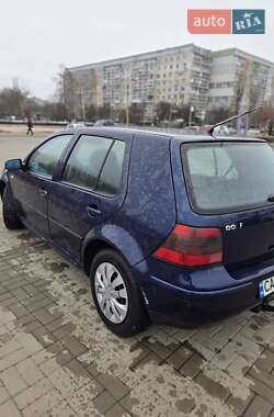 Хетчбек Volkswagen Golf 2000 в Черкасах