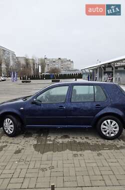 Хетчбек Volkswagen Golf 2000 в Черкасах