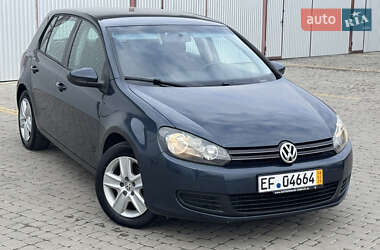 Хэтчбек Volkswagen Golf 2010 в Коломые