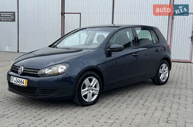 Хэтчбек Volkswagen Golf 2010 в Коломые