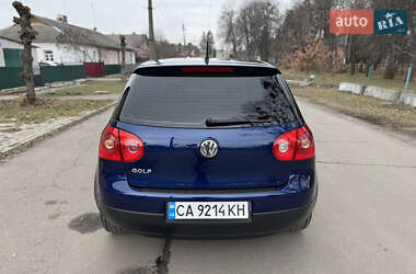 Хэтчбек Volkswagen Golf 2007 в Умани