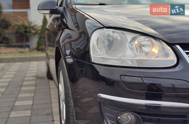 Универсал Volkswagen Golf 2008 в Стрые