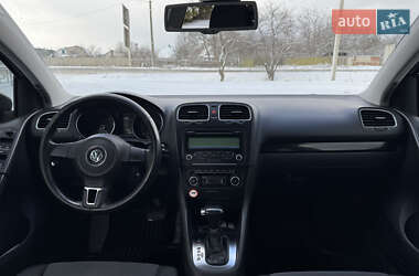 Хэтчбек Volkswagen Golf 2009 в Харькове