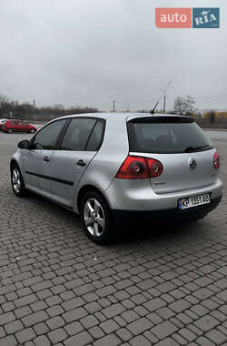 Хетчбек Volkswagen Golf 2008 в Запоріжжі