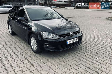 Хетчбек Volkswagen Golf 2013 в Чернівцях