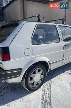 Хетчбек Volkswagen Golf 1985 в 