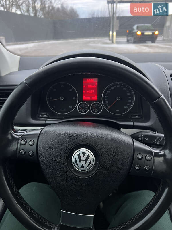 Універсал Volkswagen Golf 2008 в Тернополі