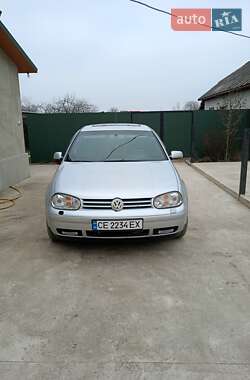 Хэтчбек Volkswagen Golf 2002 в Сокирянах