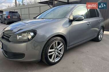 Хэтчбек Volkswagen Golf 2012 в Киеве