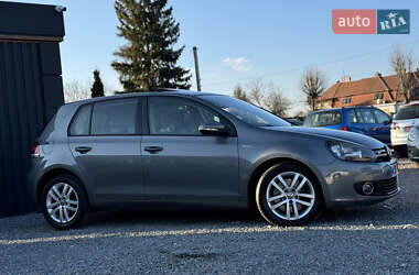 Хетчбек Volkswagen Golf 2010 в Дрогобичі