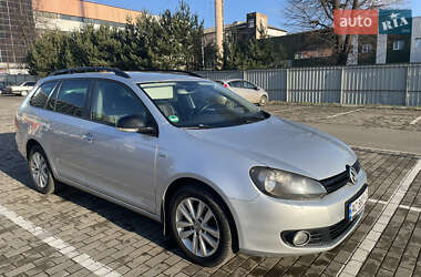 Универсал Volkswagen Golf 2013 в 