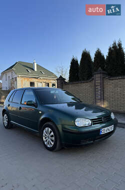 Хэтчбек Volkswagen Golf 1999 в Ровно