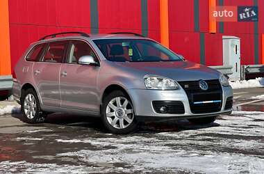 Універсал Volkswagen Golf 2008 в Києві