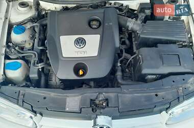 Универсал Volkswagen Golf 2006 в 