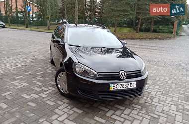 Универсал Volkswagen Golf 2010 в Львове