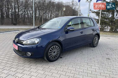 Хэтчбек Volkswagen Golf 2009 в Виннице