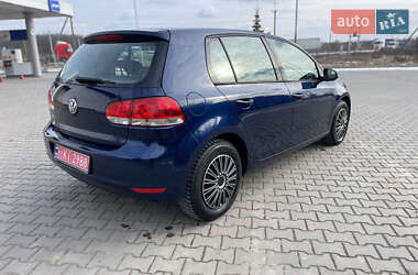 Хэтчбек Volkswagen Golf 2009 в Виннице