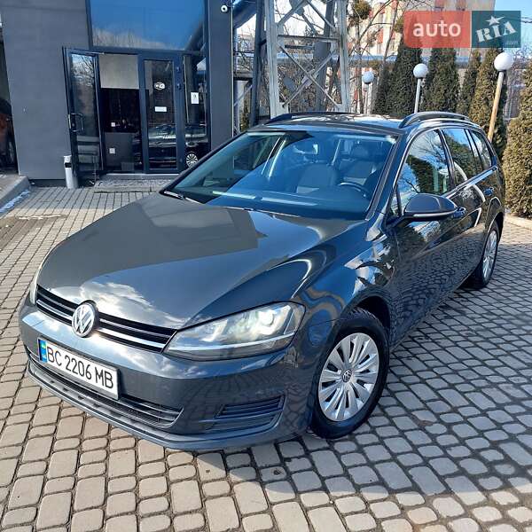 Универсал Volkswagen Golf 2016 в Львове