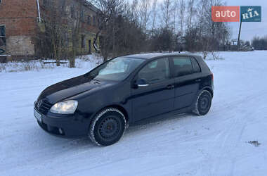 Хетчбек Volkswagen Golf 2006 в Глухові