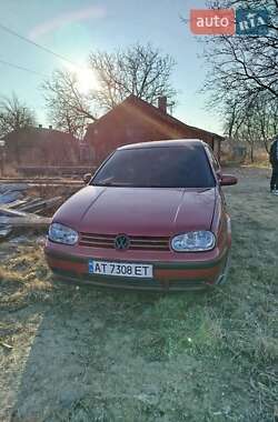 Хэтчбек Volkswagen Golf 1999 в Рожнятове