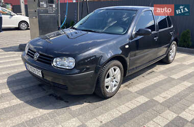 Хетчбек Volkswagen Golf 2001 в Львові