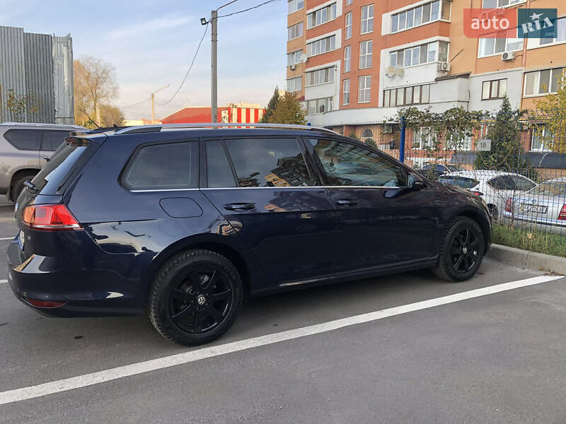 Универсал Volkswagen Golf 2015 в Харькове