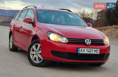 Універсал Volkswagen Golf 2010 в Старому Самборі