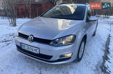 Універсал Volkswagen Golf 2014 в Києві