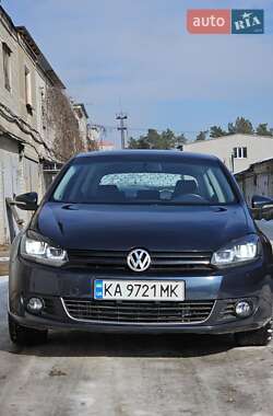 Хетчбек Volkswagen Golf 2010 в Києві